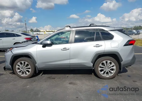 2025 Toyota Rav4 Xle Premium from USA, damaged, VIN 2T3C1RFV6SW400452